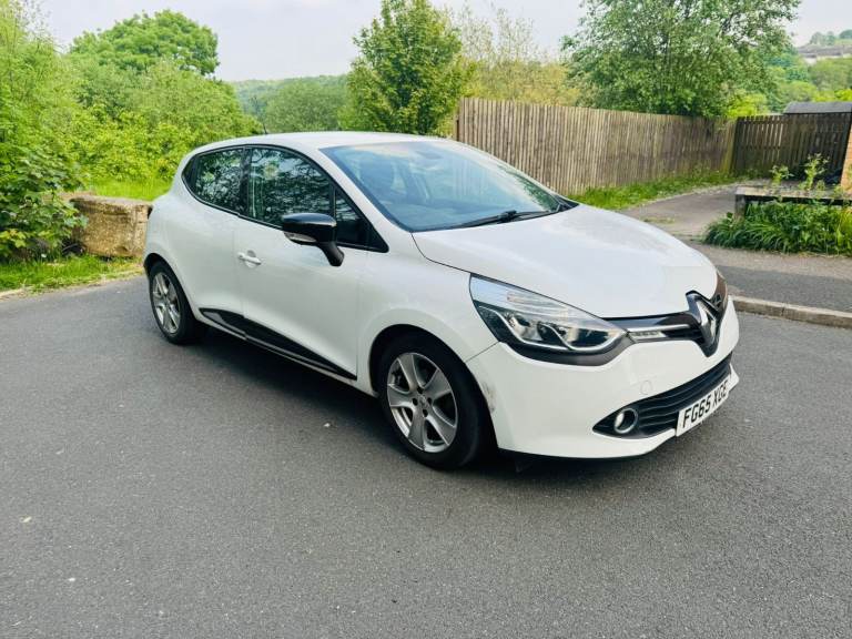 Renault, CLIO, Hatchback, 2015, Manual, 1461 (cc), 5 doors