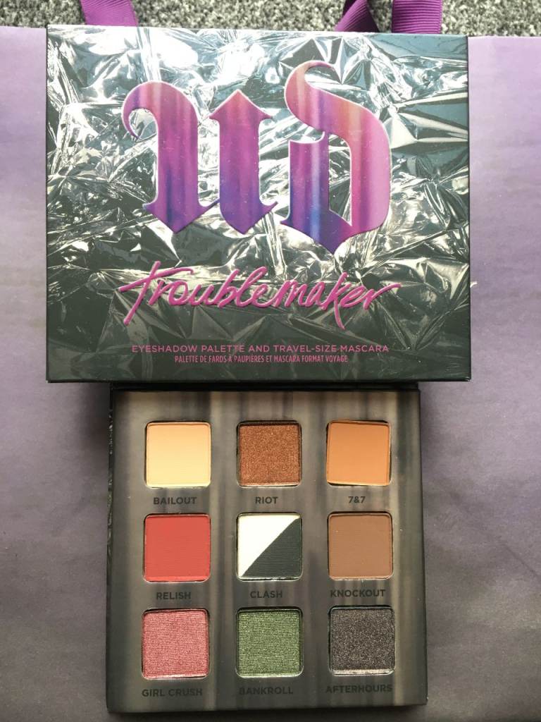 Urban Decay Troublemaker Eye Shadow Palette Brand New RRP £48 (brand new) 