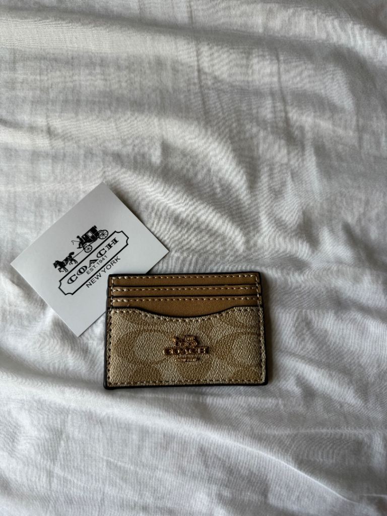 Coach Card Holder – Beige, Brand New