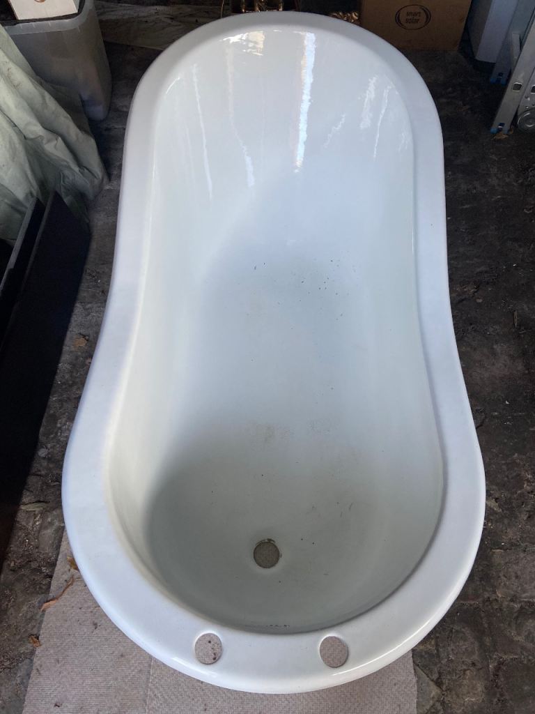 image for Original Cast Iron Roll Top Slipper Bath