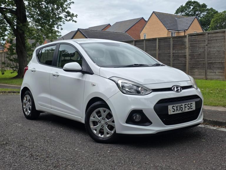 2016 Hyundai i10 1.0 Blue Drive SE 5dr HATCHBACK Petrol Manual