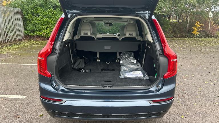 2023 Volvo XC90 2.0 T8 [455] RC PHEV Ultimate Dark 5dr AWD Gtron Estate Estate Hybrid Automatic