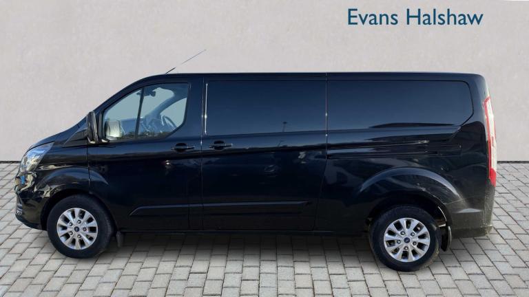 2022 Ford Transit Custom 2.0 EcoBlue 130ps Low Roof Limited Van Auto PANEL VAN DIESEL Automatic