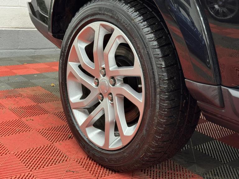 2016 Land Rover Discovery 3.0 SDV6 Landmark 5dr Auto ESTATE DIESEL Automatic