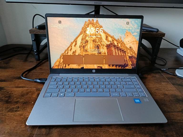 HP Laptop 14-ep0xxx – Excellent Condition