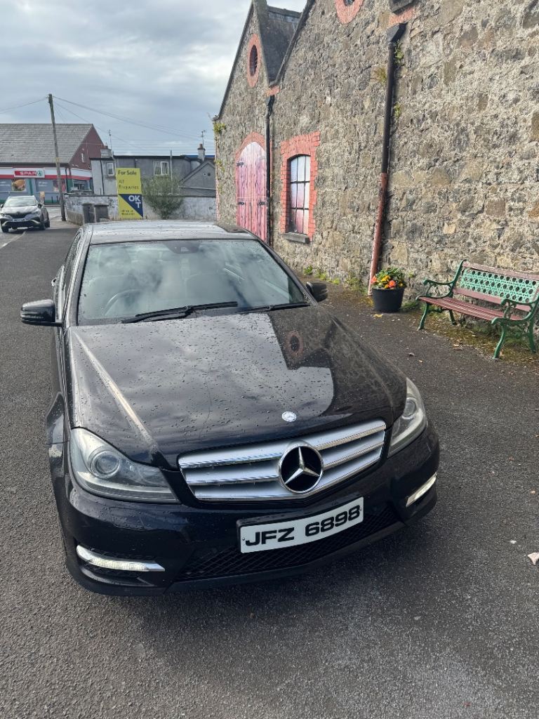 Mercedes-Benz, C CLASS, Saloon, 2012, Manual, 2143 (cc), 4 doors