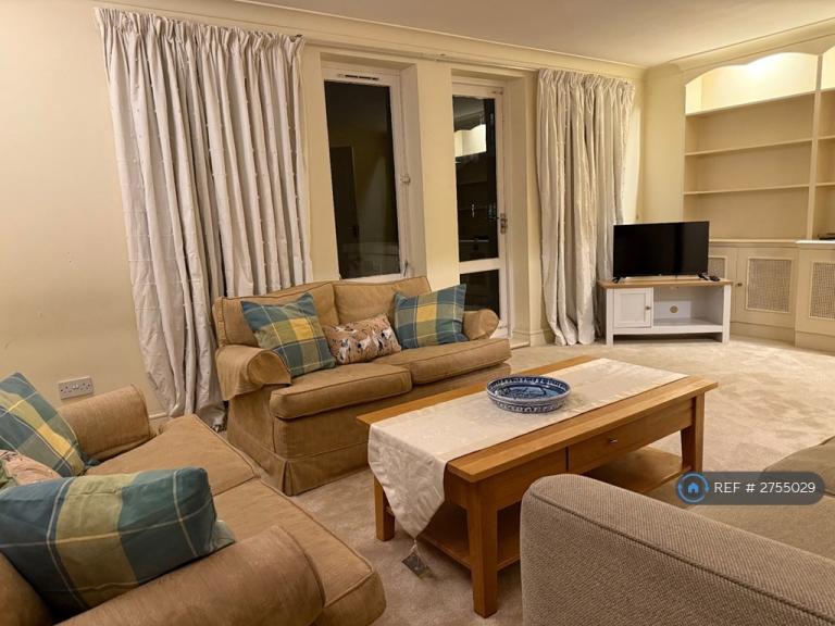 6 bedroom house in Bagleys Lane, London, SW6 (6 bed) (#2755029)