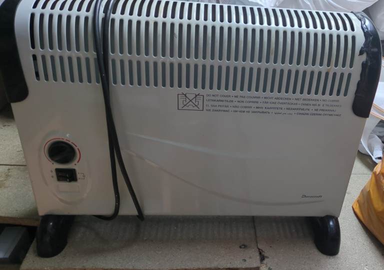 Electric heater (radiator) in Good Condition
