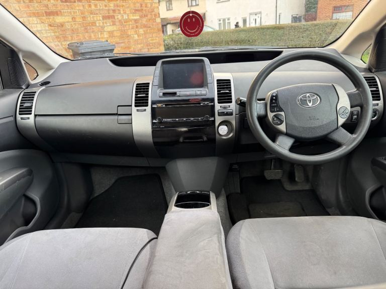 Toyota, PRIUS, Hatchback, 2004, AUTOMATIC,CC-1497 (cc), 5 doors