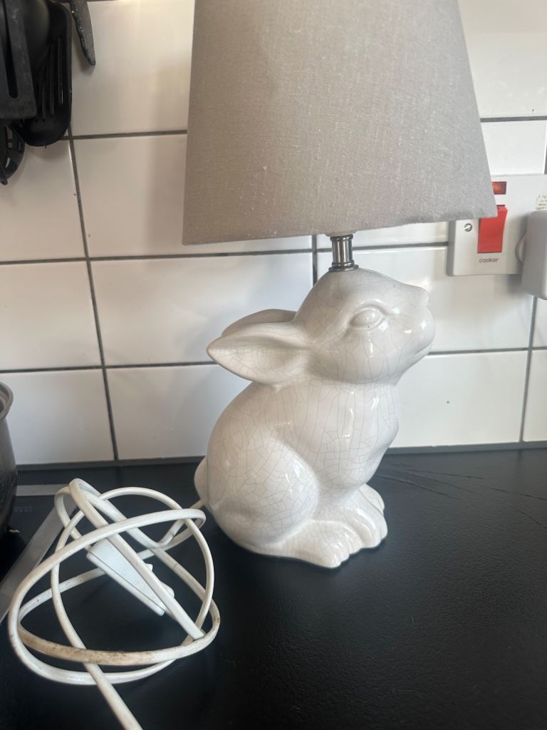 Rabbit side lamp 