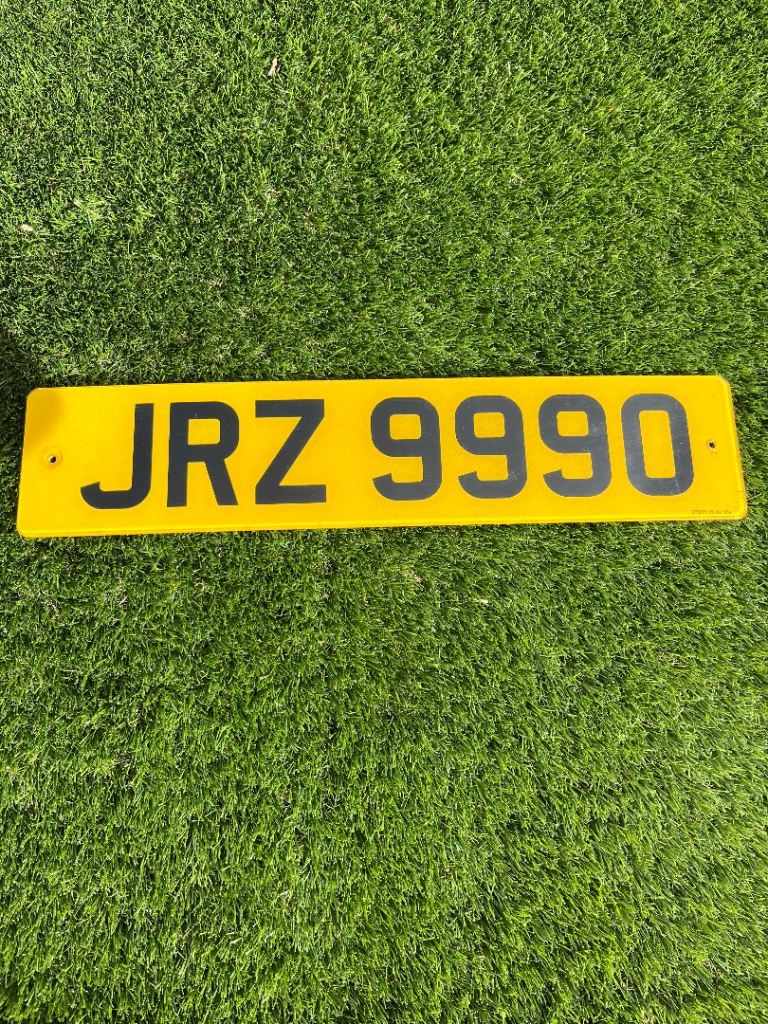 JRZ 9990. Private Plate