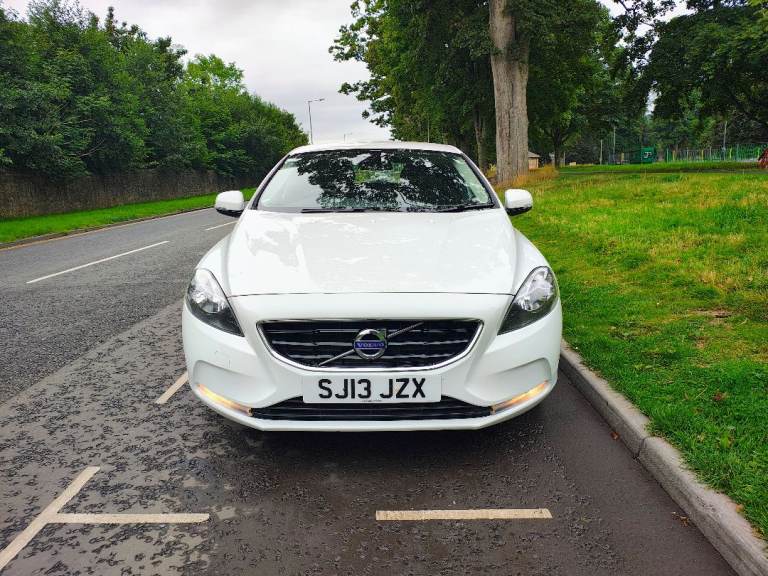 2013 Volvo V40 1.6D  £20 Tax
