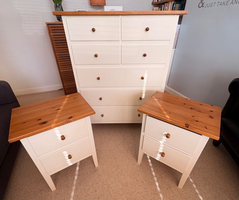 Bedroom Furniture Set – Chest of Drawers + 2 Bedside Cabinets