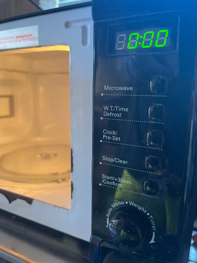 Black Microwave Oven – Fully Functional