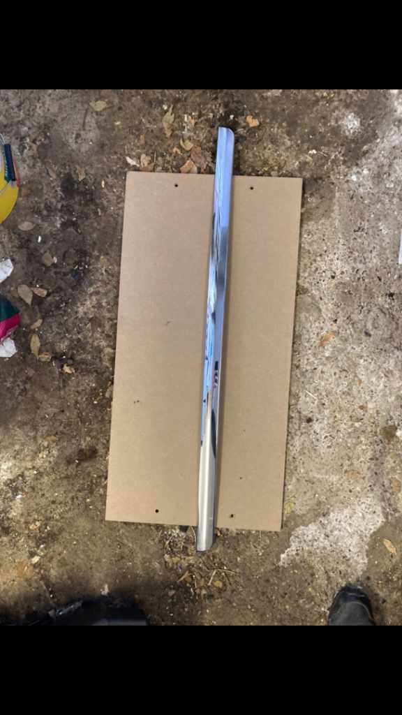 Vauxhall Astra G Chrome boot trim