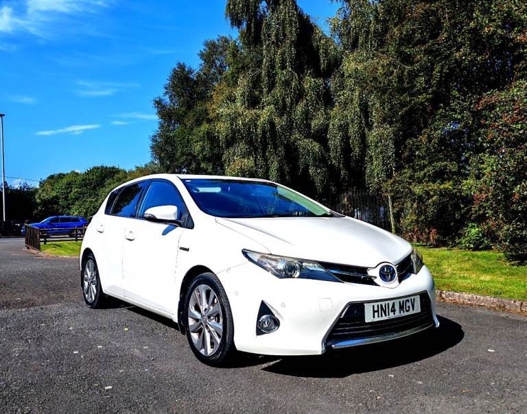 AUTOMATIC HYBRID TOYOTA AURIS EXCEL 1.8 VVYI FULL SERVICE HISTORY electric corolla iqniq Yaris Prius