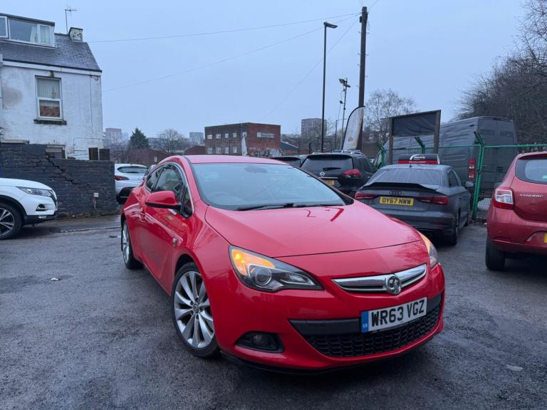 2013 Vauxhall Astra GTC 1.4T 16V 140 SRi 3dr Auto HATCHBACK PETROL Automatic