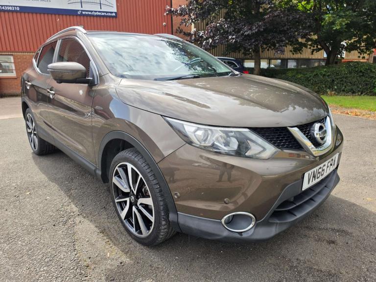 2016 Nissan Qashqai 1.6 Qashqai Tekna dCi 5dr SUV Diesel Manual
