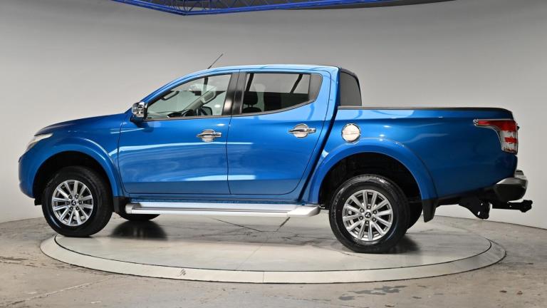 2019 Mitsubishi L200 2.4 DI-D DC Barbarian 4WD Euro 6 4dr PICK UP Diesel Manual