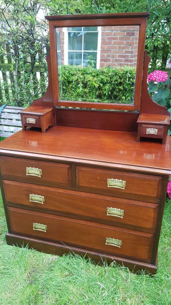 Antique Mahogany Dressing Table 