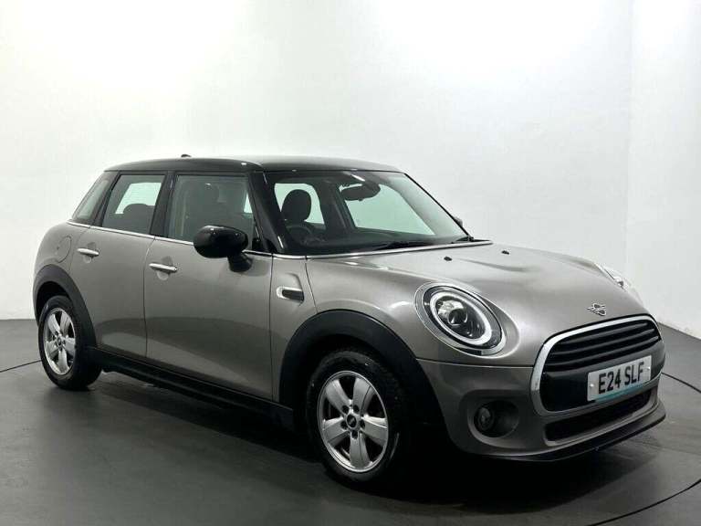 2019 MINI Hatch 1.5 Cooper Classic II 5dr Auto HATCHBACK PETROL Automatic