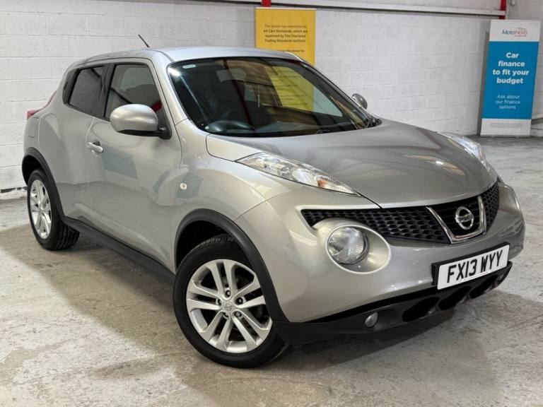 2013 Nissan Juke 1.6 Acenta Premium SUV 5dr Petrol CVT Euro 5 (117 ps) HATCHBACK Petrol Automatic