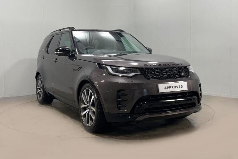 LAND ROVER DISCOVERY 3.0 D300 Dynamic SE 5dr Auto