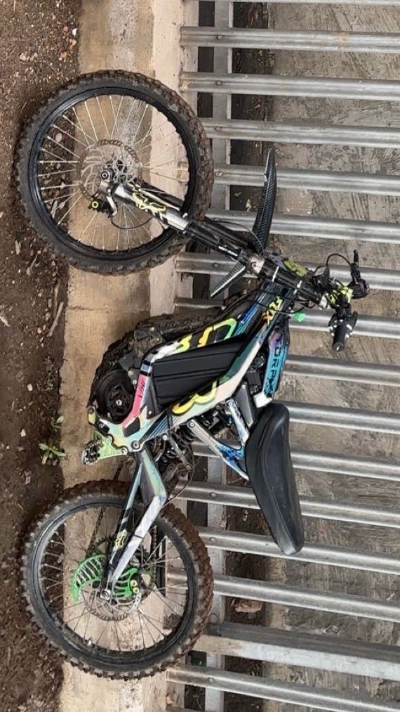 2022 surron light bee 