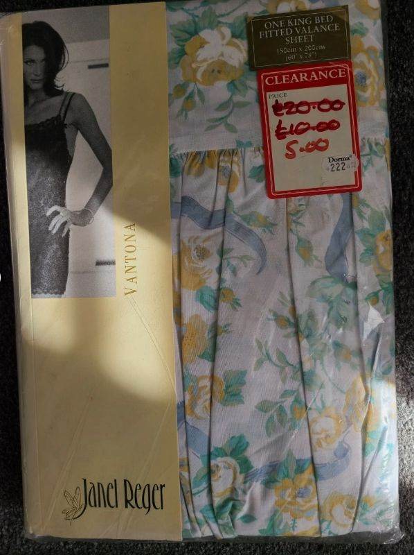 Janet Reger Vantona King Size Fitted Valance Sheet (Brand New) 150cm x 200cm