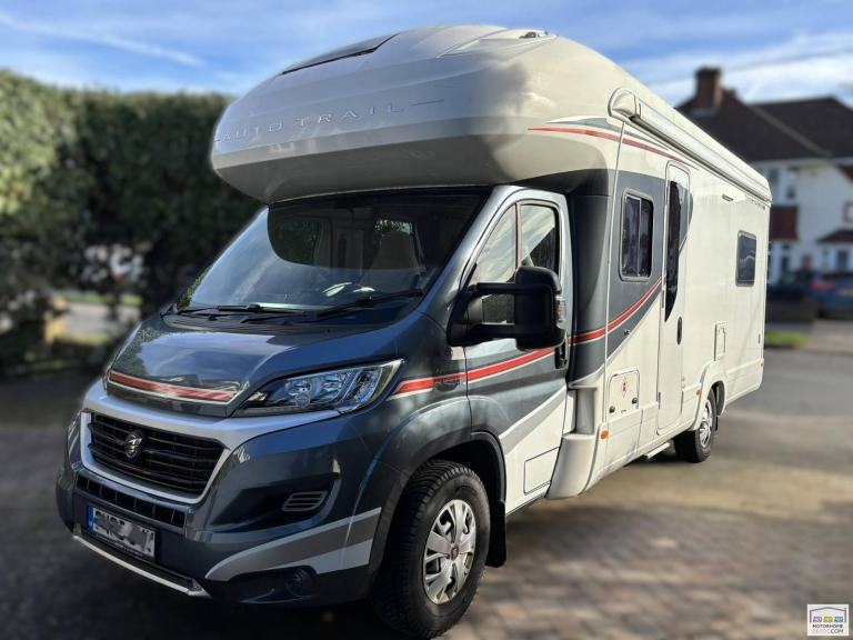 Autotrail Tracker RB