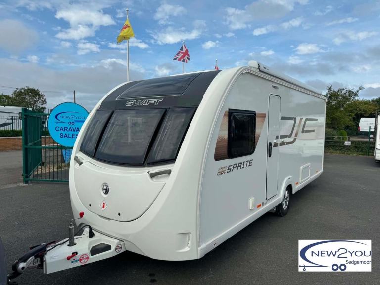 2022 Sprite Major 4SB 4 Berth TRANSVERSE BED Caravan - STOCK J051
