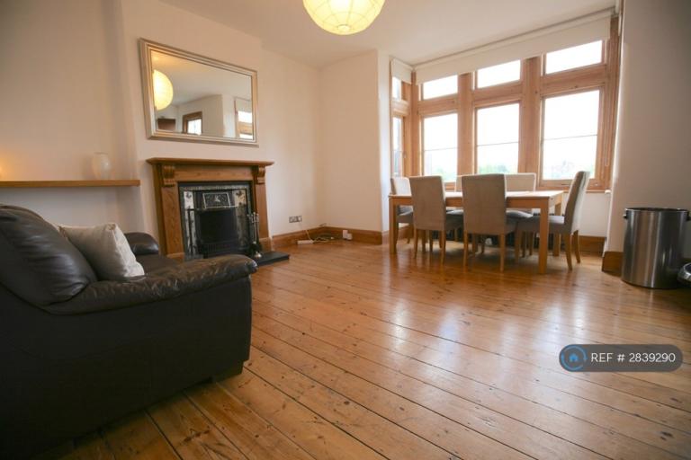 1 bedroom in Streatham, London, SW16 (#2839290)