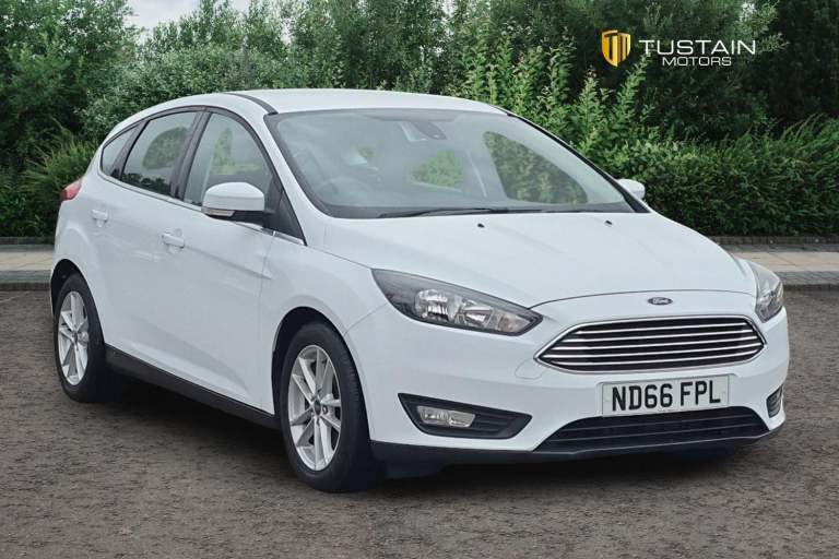 Ford Focus 1.0t Ecoboost Zetec Hatchback 5dr Petrol Manual Euro 6 s/s 100 Ps