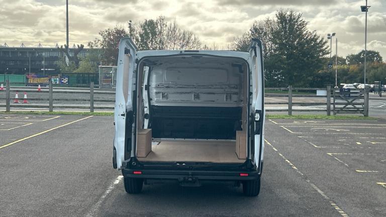 2021 Nissan NV300 30 L2 Diesel 2.0 dCi 120ps H1 Acenta Van Van Diesel Manual