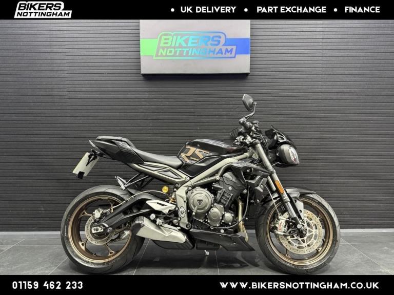 Triumph Street Triple 765 RS 2023 *excellent condition FSH plus extra's*