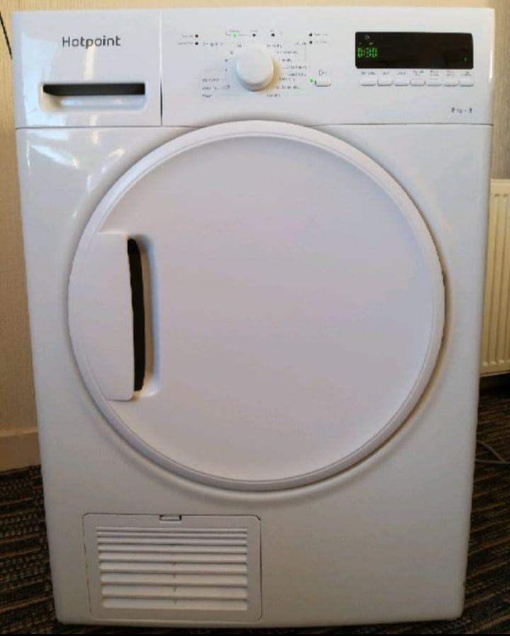 Here+is+our+Hotpoint+smart+condenser+tumble+dryer+for+sale+it's+has+an+8kg+AAA+energy+rating+drum+it