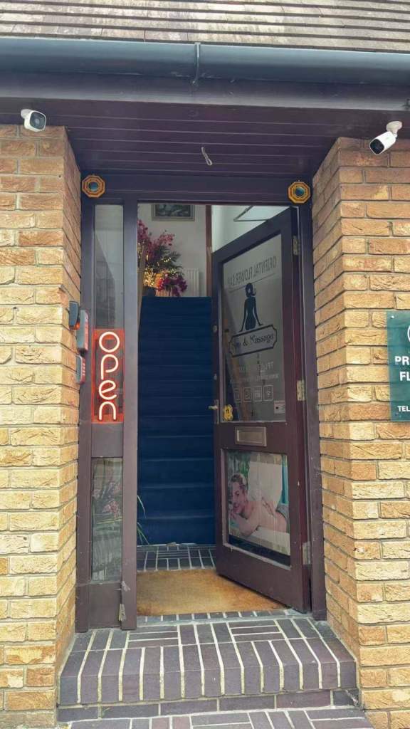 Oriental Asian Chinese full body massage 