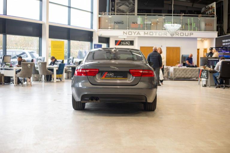 2015 Jaguar XE 2.0d R-Sport Saloon 4dr Diesel Auto Euro 6 (s/s) (180 ps) *Rear Camera + Ke SALOON...