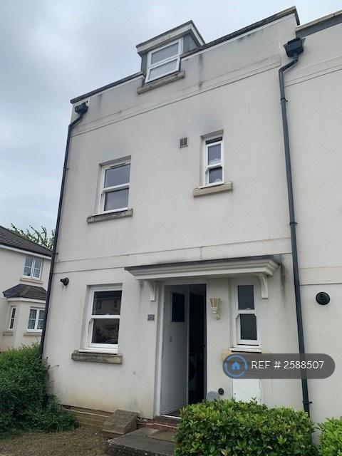 4 bedroom house in Redmarley Road, Cheltenham, GL52 (4 bed) (#2588507)
