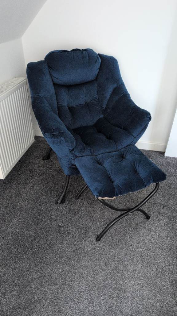 Near new seat and stool