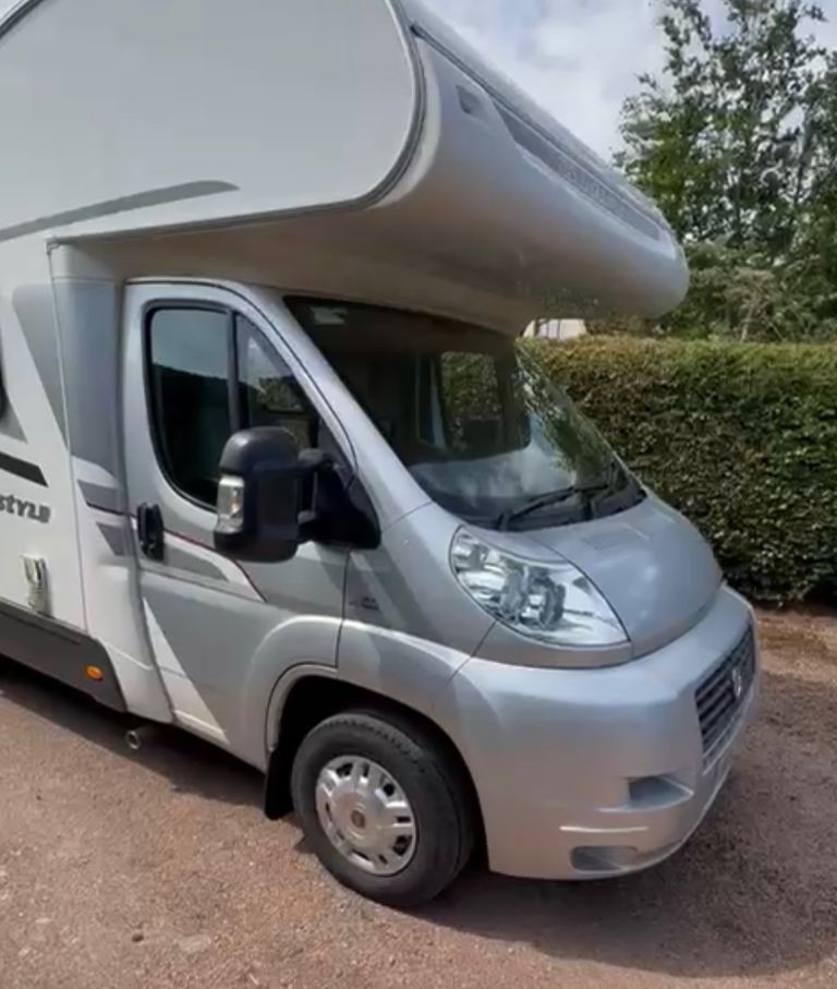 Motorhome Swift Escape