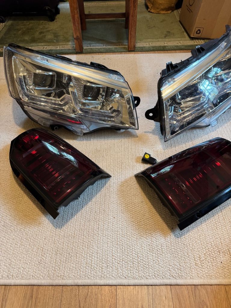 VW Transporter T6 (2015-2019) Custom LED Headlights & Smoked Tail Lights Kit - RHD