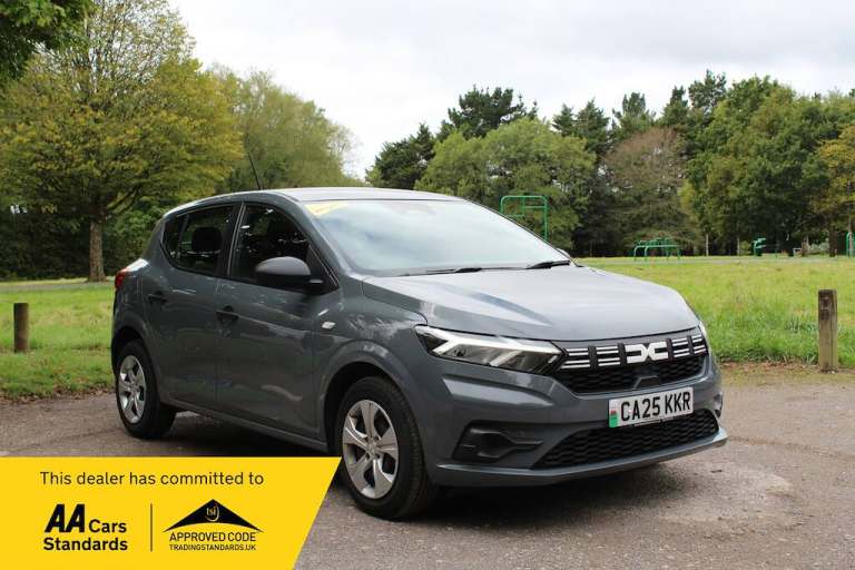 2025 Dacia Sandero ESSENTIAL TCE Hatchback Petrol Manual