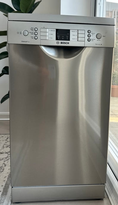 Bosch Dishwasher – Stainless Steel – Excellent Condition