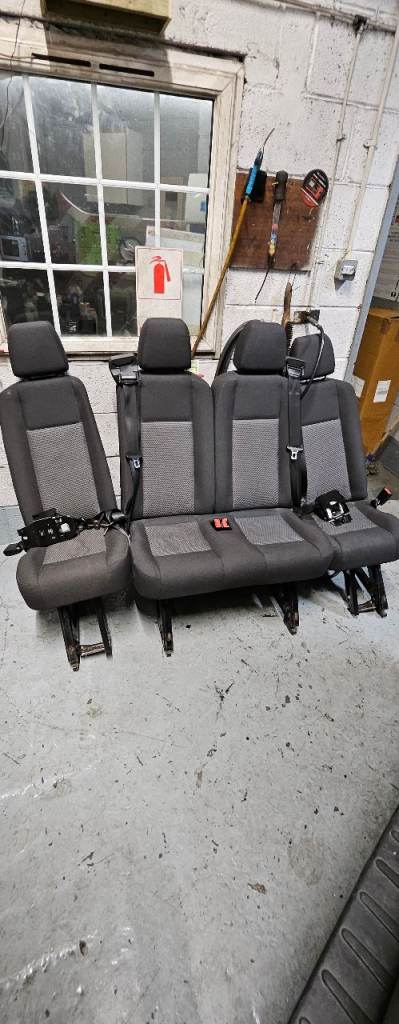 Passenger seats 