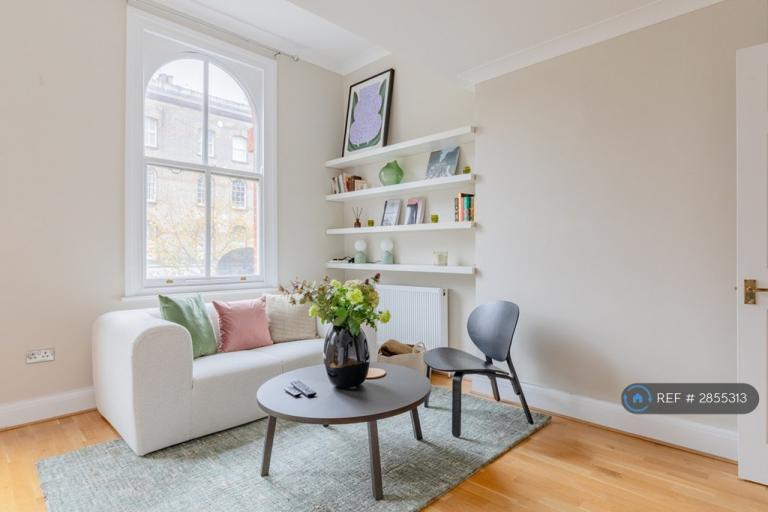 1 bedroom flat in Elgin Avenue, London, W9 (1 bed) (#2855313)