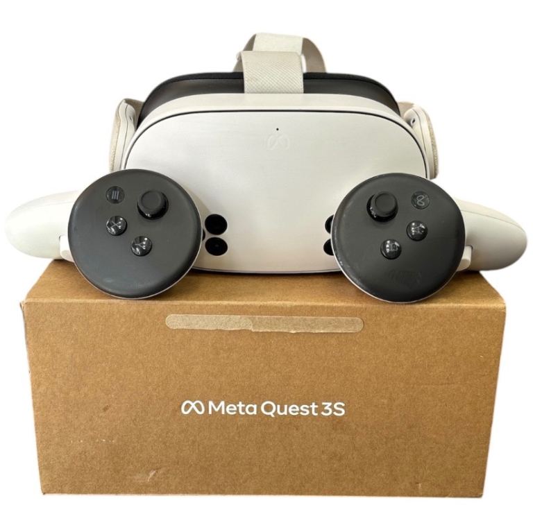 Meta Quest 3S VR Headset & Controllers