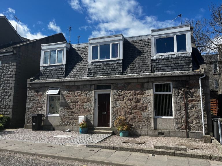 Mount Street, Rosemount, Aberdeen City Centre, Fully Furnished 1 Bed Flat for Rent 