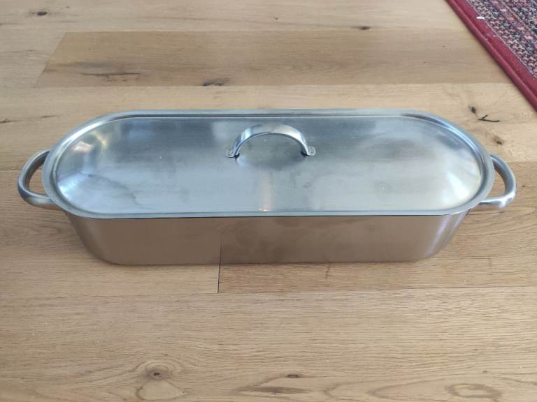 Viners Stainless Steel Fish Poaching Pan with Lid – Good Condition