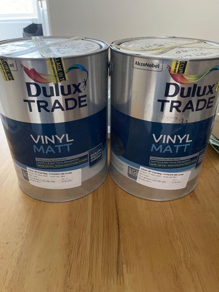 Dulux Trade 5L Vinyl Matt mixed Little Greene Portland Stone Light 281